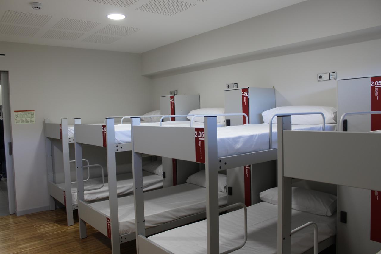 Arantzazu Aterpetxea Hostel Onate Bagian luar foto