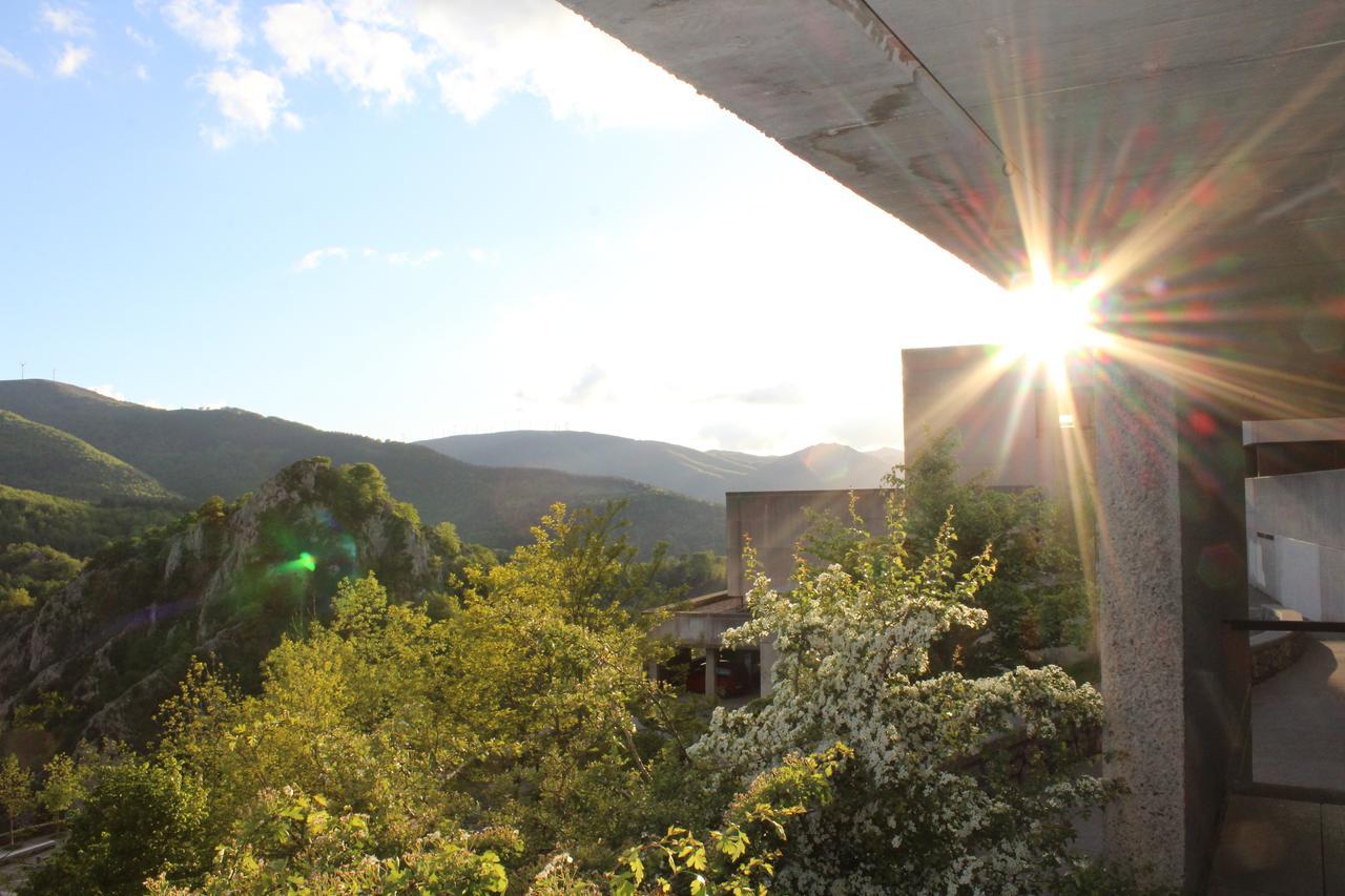 Arantzazu Aterpetxea Hostel Onate Bagian luar foto