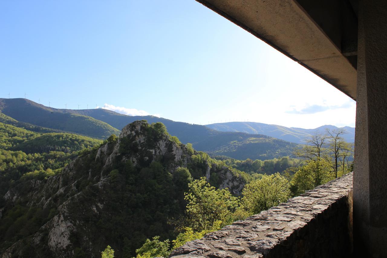 Arantzazu Aterpetxea Hostel Onate Bagian luar foto